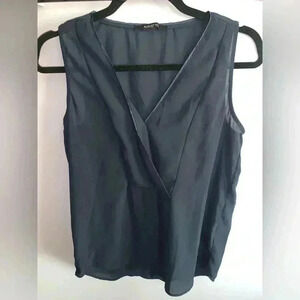 August Silk Women’s Small Navy Sleeveless Bouse